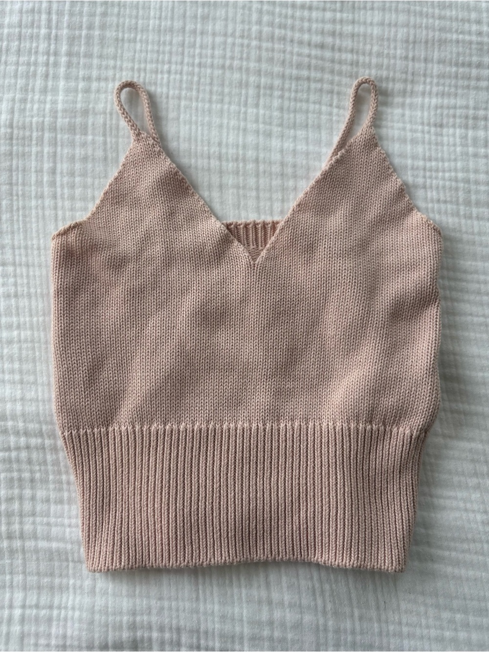 Brandy Melville Knit V-Neck Cotton Tank Top Pink OS Cropped Sleeveless Women’s